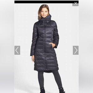 Patagonia Downtown Parka - black - women’s small - excellent condition